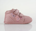 Scarpe primi passi Biomecanics in pelle rosa cipria con ricamo uccellino e cuoricini. Chiusura doppio velcro, design alto alla caviglia con controtallone robusto, punta rinforzata e suola flessibile antiscivolo.