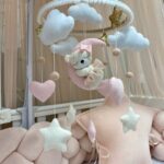 BBDOR PARIS - Giostrina musicale per lettino con orsetto rosa